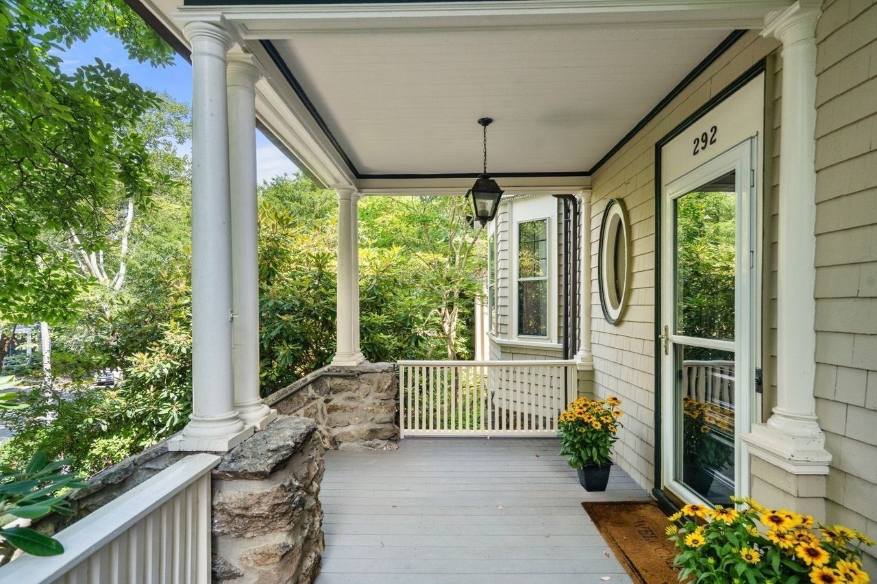292 Clinton Rd, Brookline, MA 02445 - Image 3