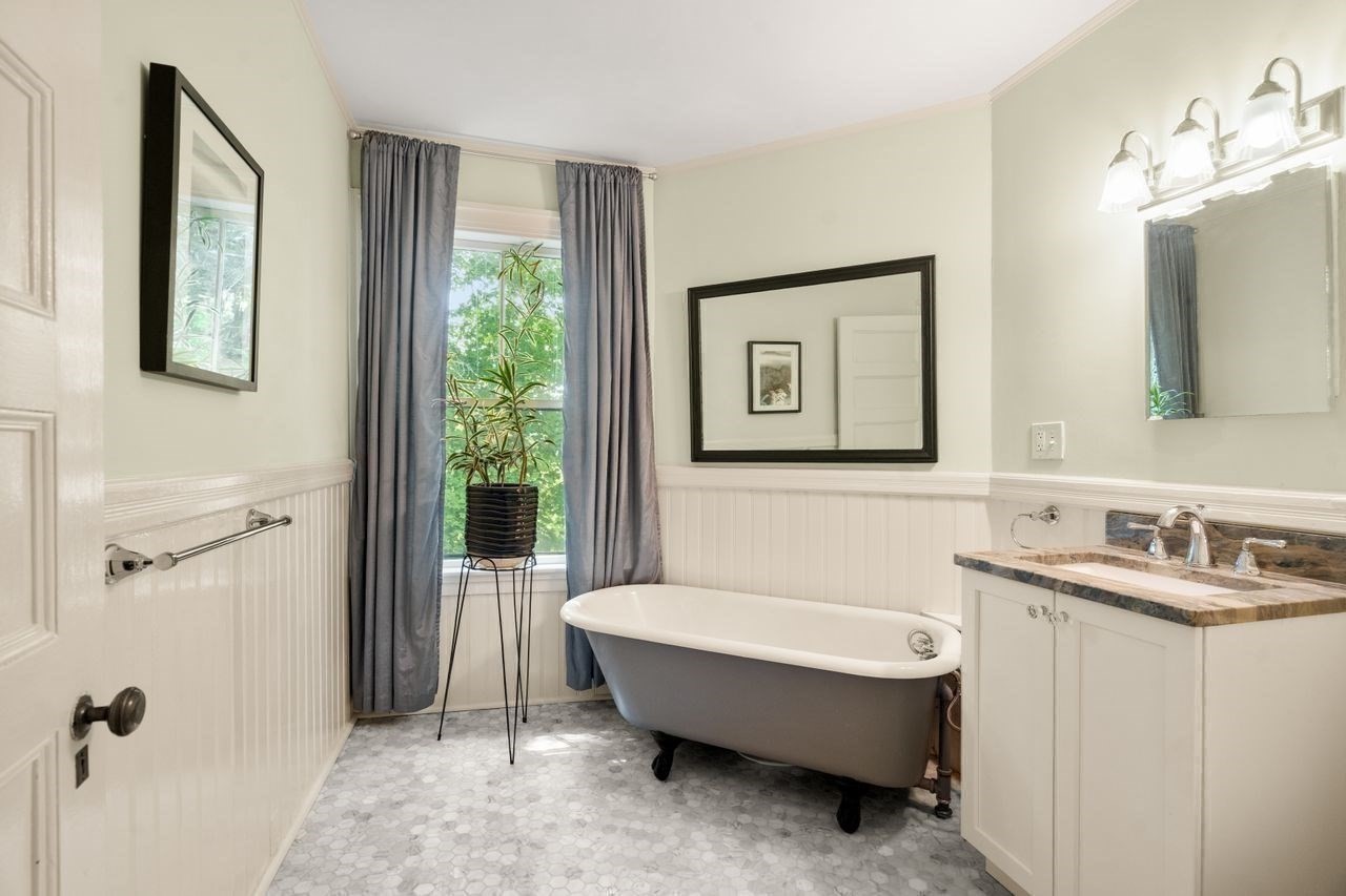 292 Clinton Rd, Brookline, MA 02445 - Image 23