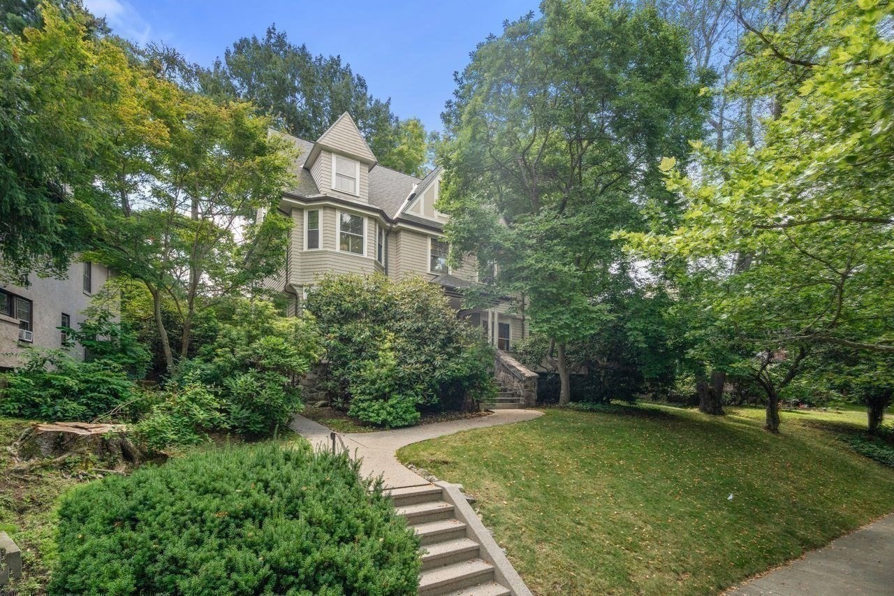 292 Clinton Rd, Brookline, MA 02445 - Image 26