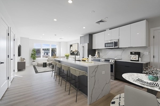 25 Second Street, Apt 403