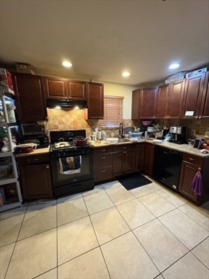 10 Wordsworth, Apt 2