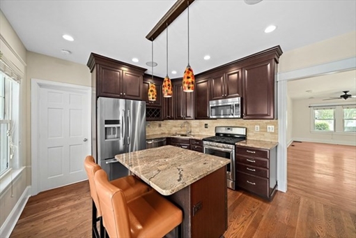 15 Avalon, Apt 1