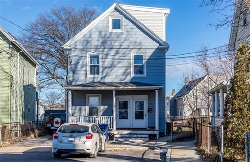18 Richardson St, Apt 18