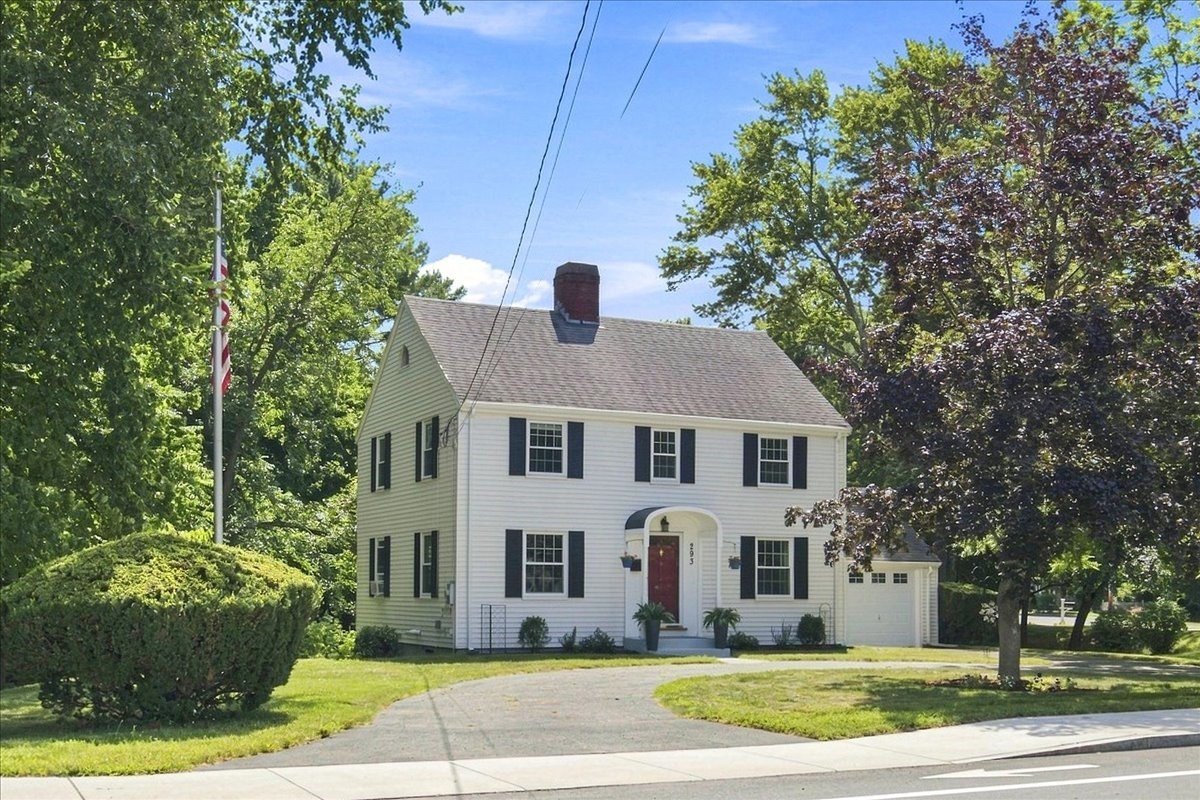 293 Main Street, Walpole, MA 02081