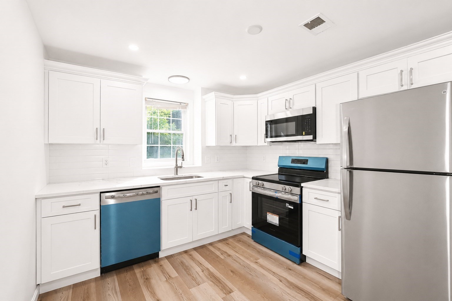 9 Alden Ave E, Randolph, MA 02368 - Image 20