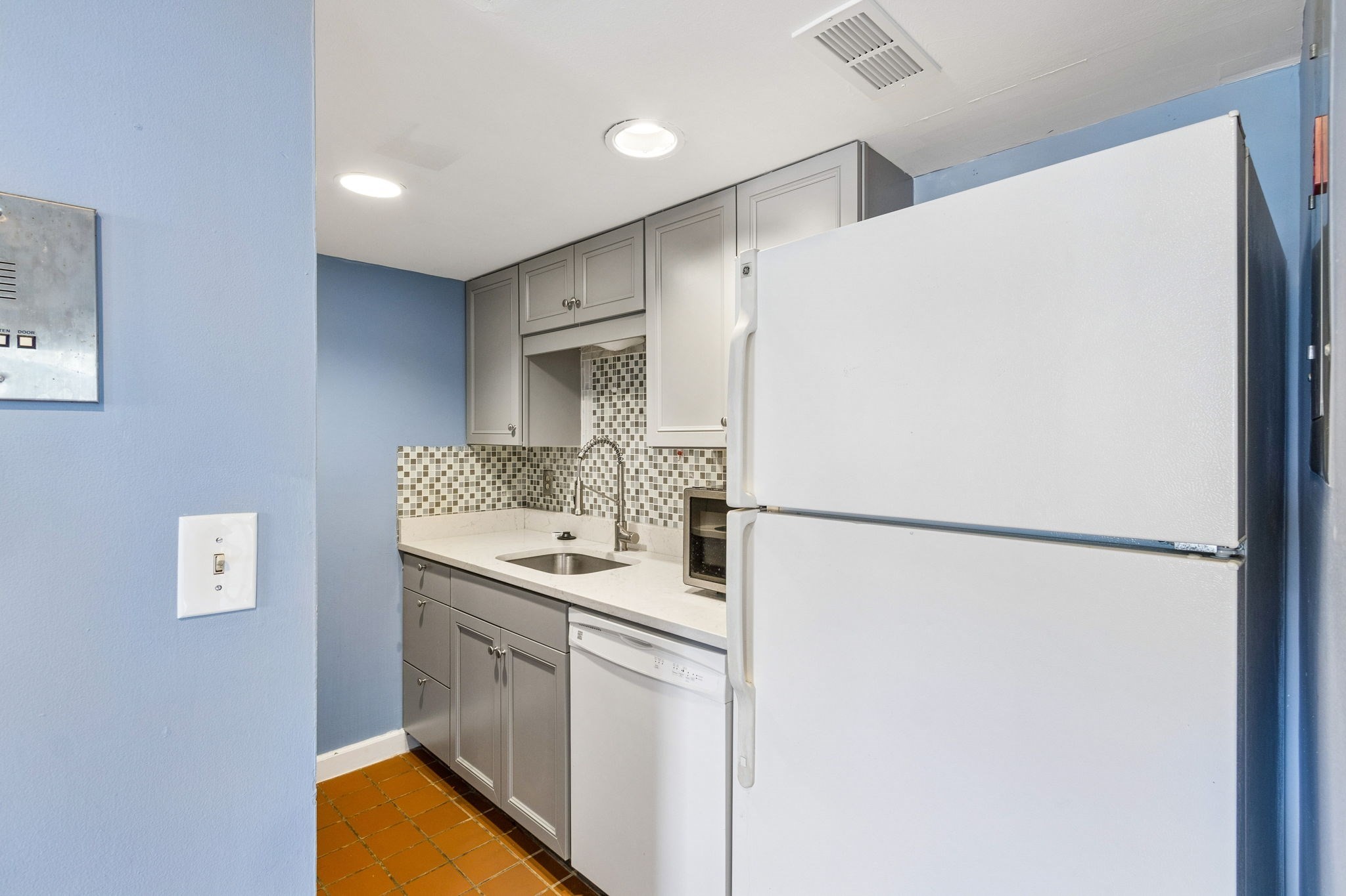 33 Brainerd Rd Unit 109, Allston, Boston, MA 02134 - Image 20