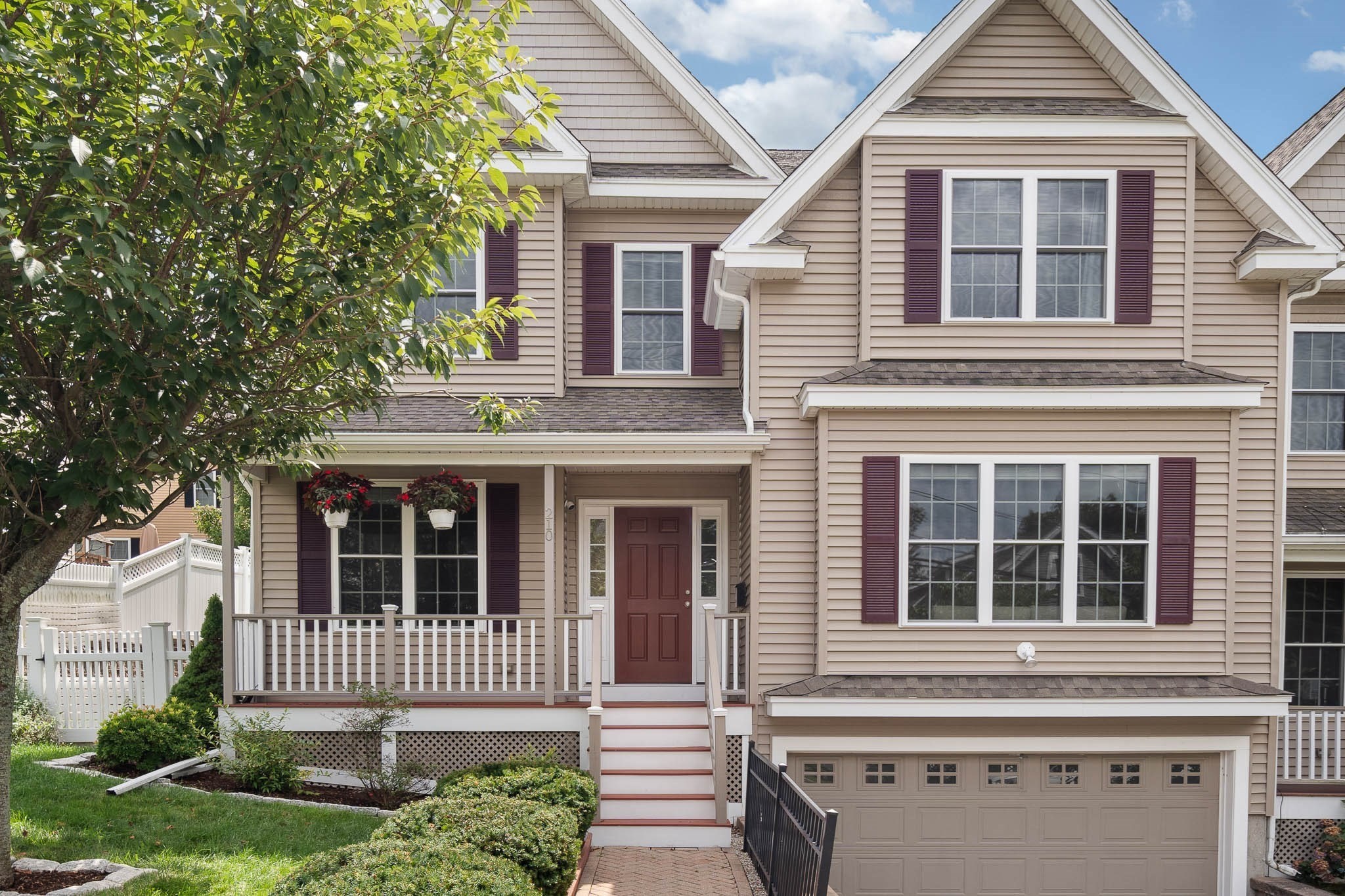 210 West Street Unit 210, Needham, MA 02494