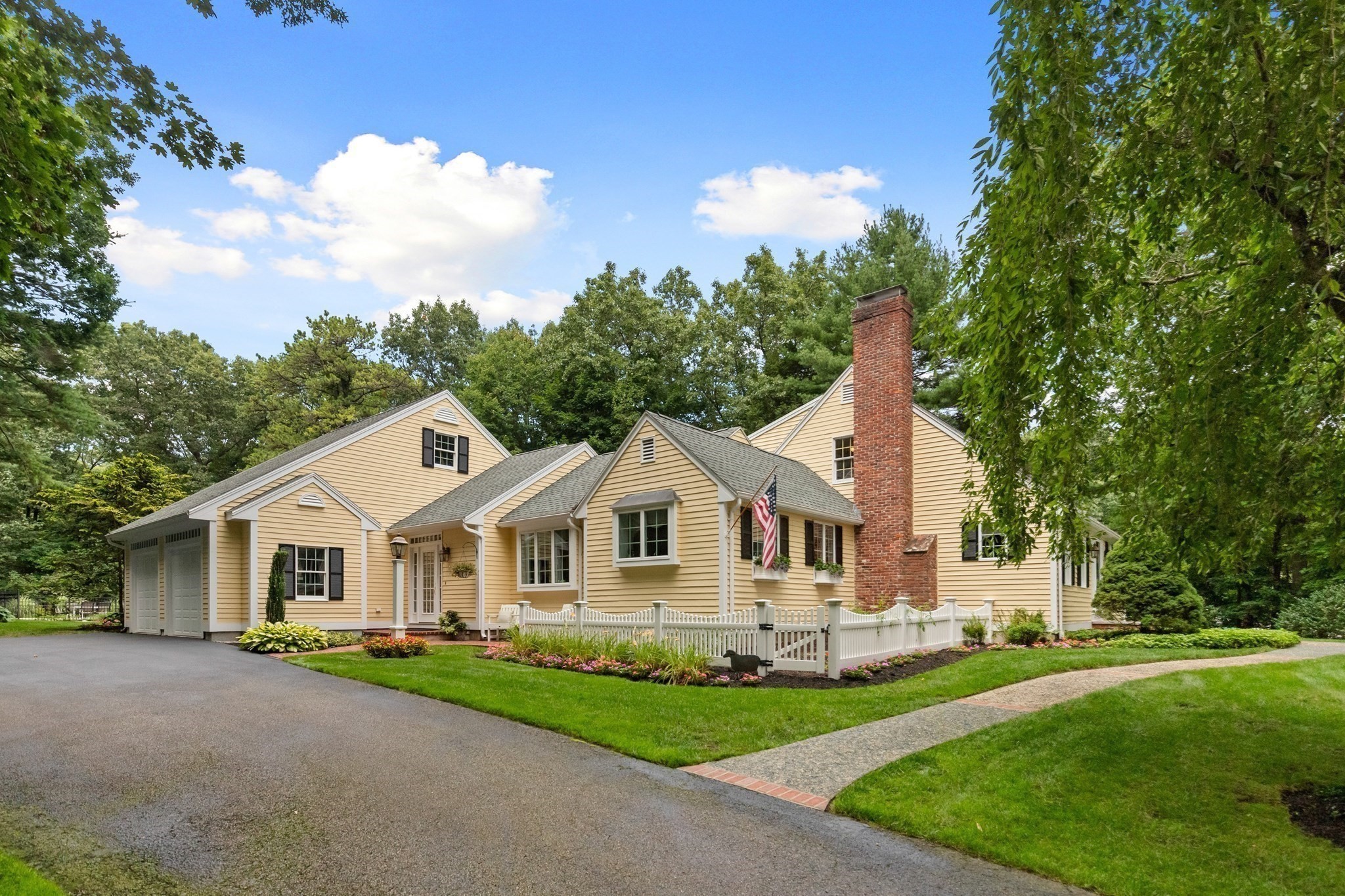22 Westover Drive, Lynnfield, MA 01940