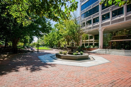 100 station landing, Apt 507