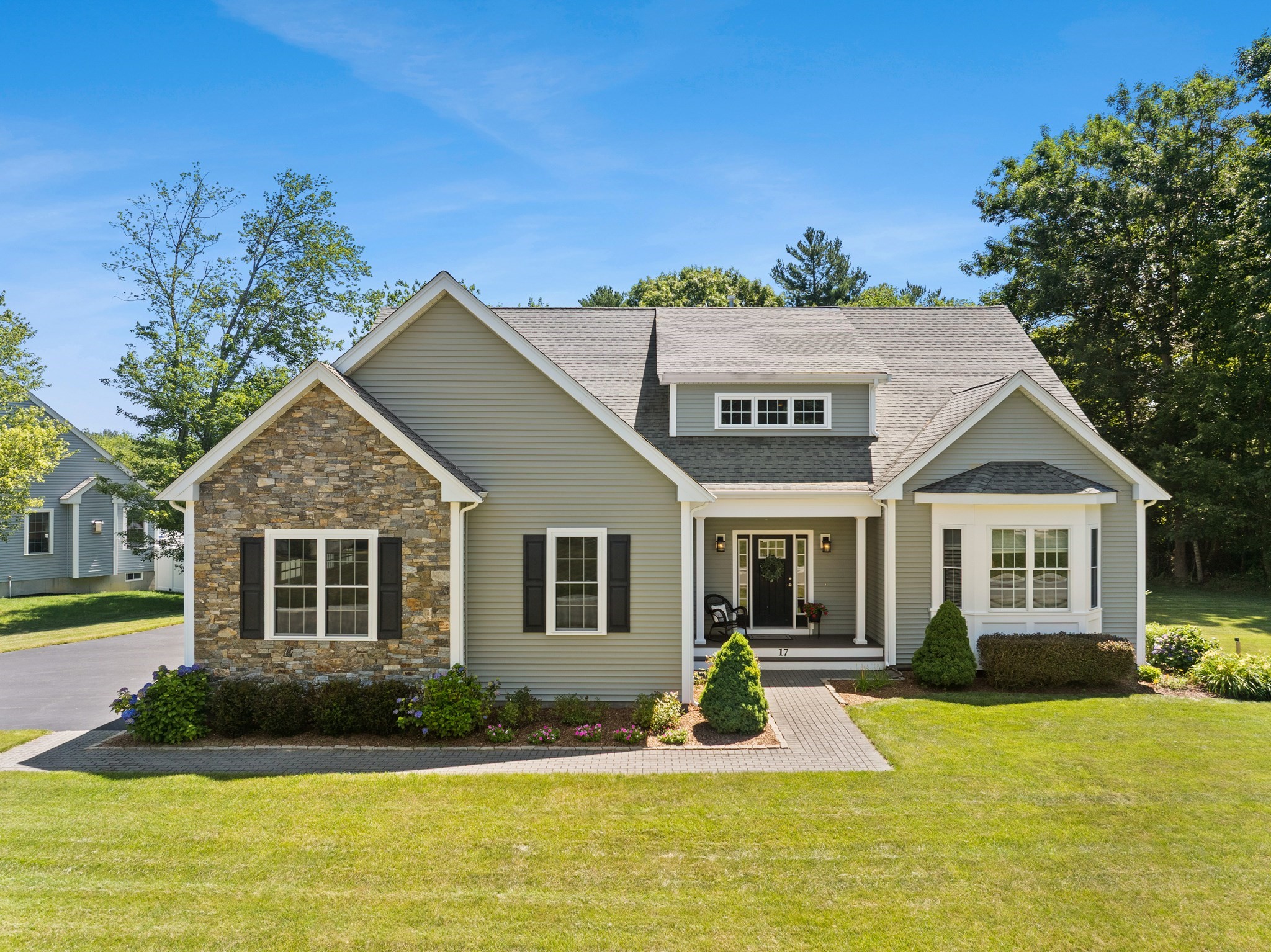 17 Partridge Ln, Raynham, MA 02767