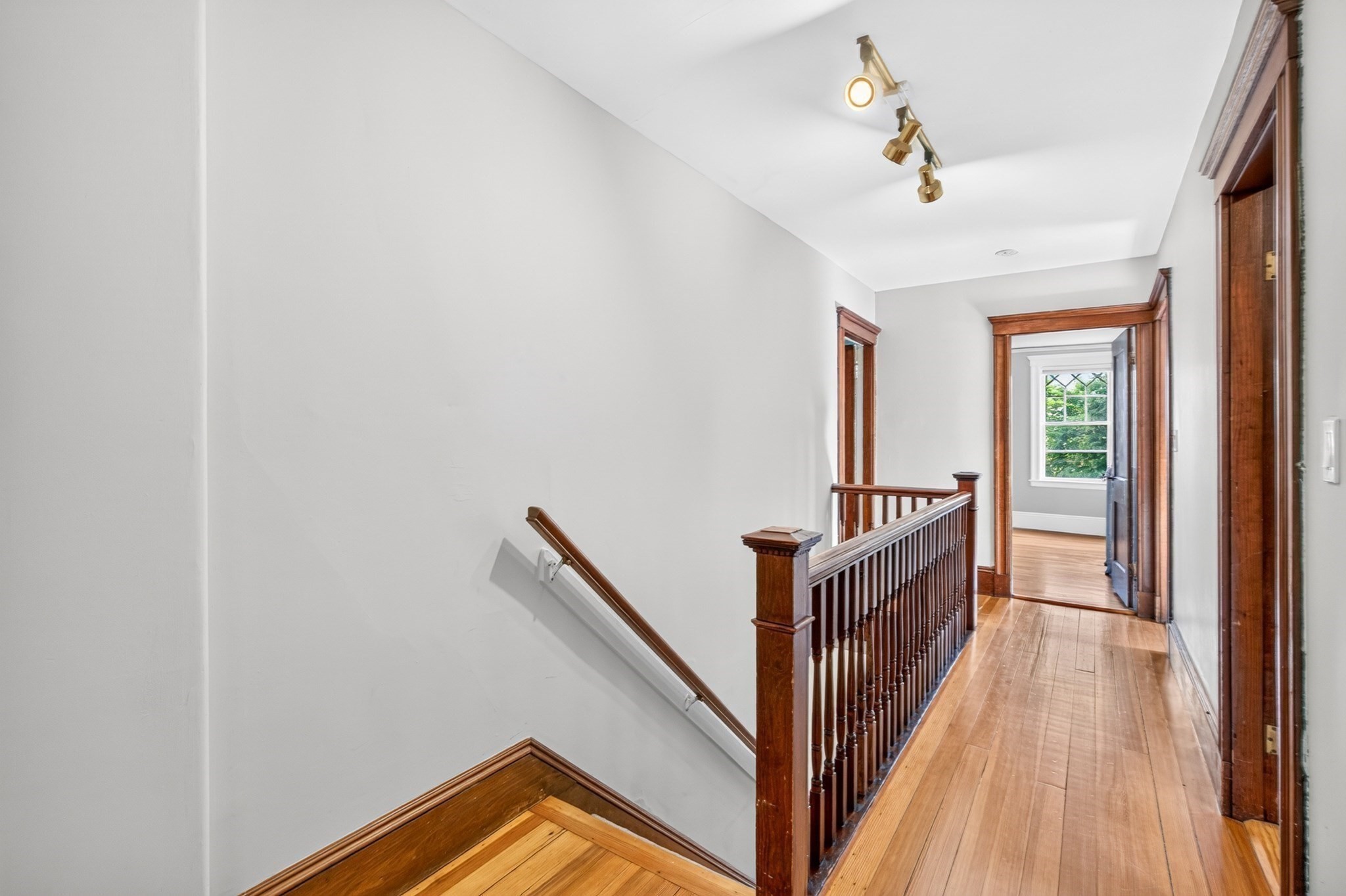 103 Colbourne Crescent, Brookline, MA 02445 - Image 24