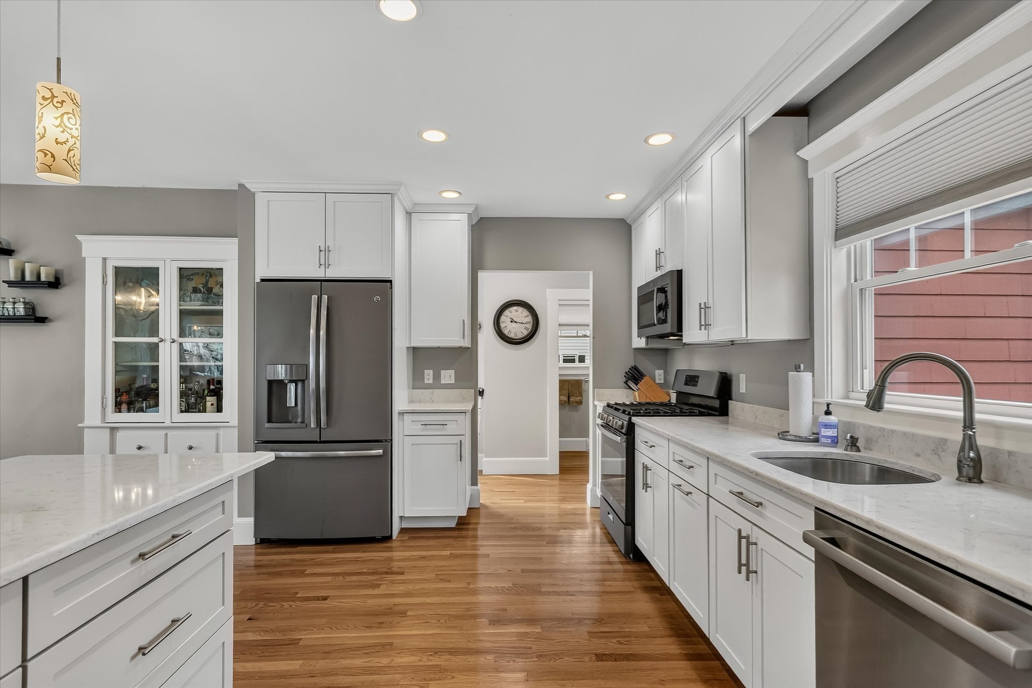 28 Twombley Ave, Billerica, MA 01862