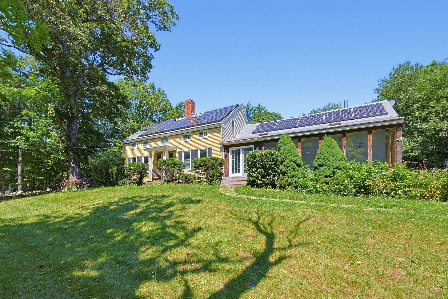 525 Clark St, Gardner, MA 01440 - Image 2