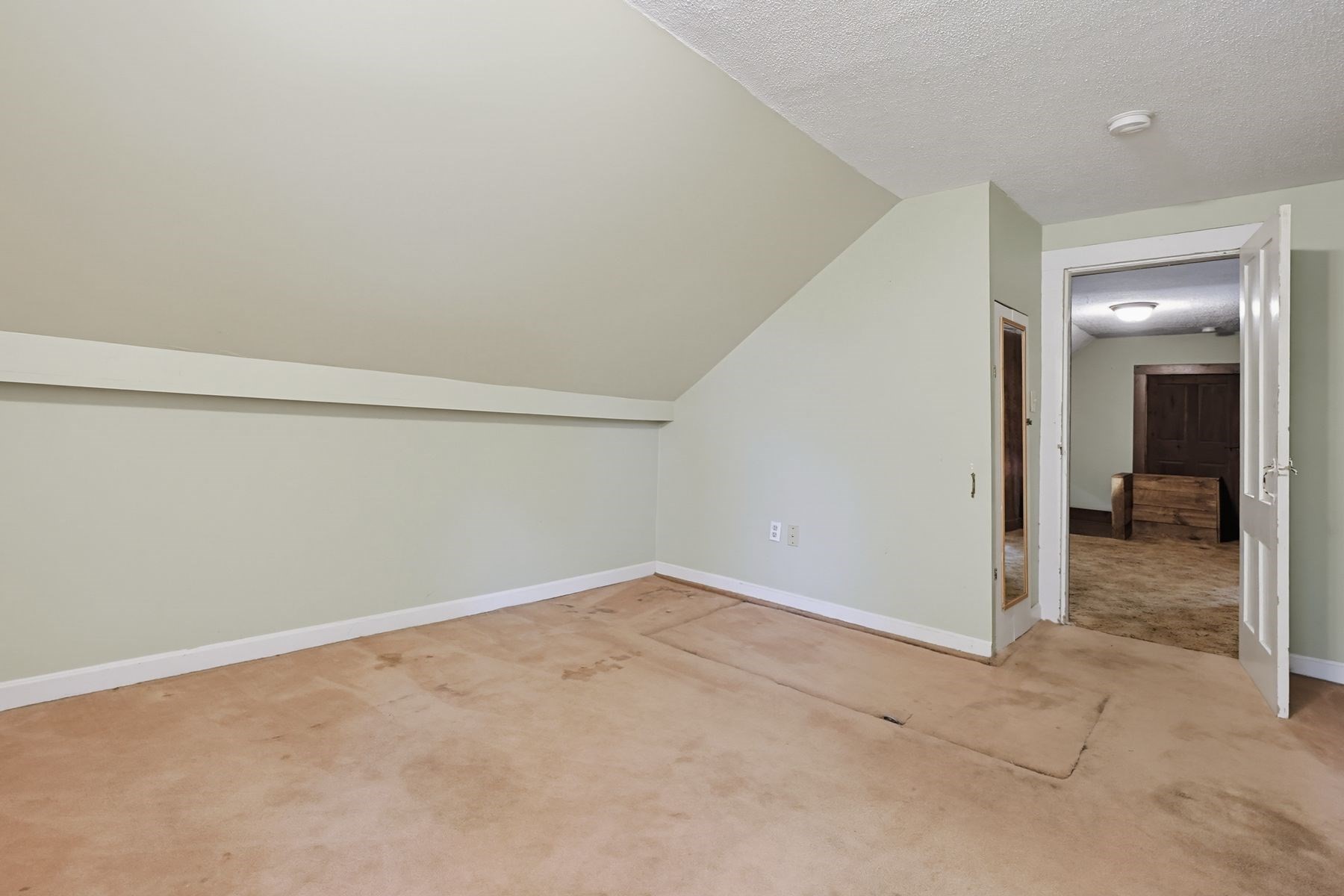 525 Clark St, Gardner, MA 01440 - Image 22