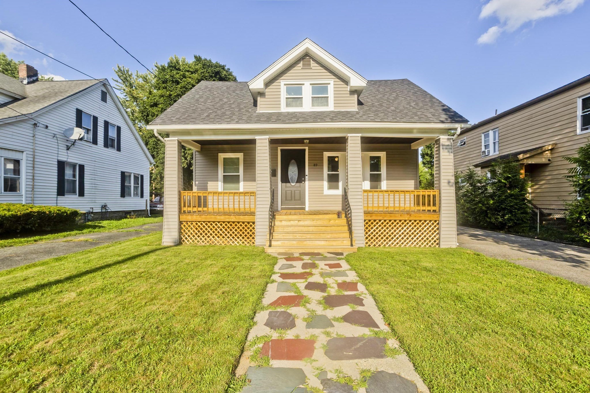 89 W. Alvord St, Springfield, MA 01108