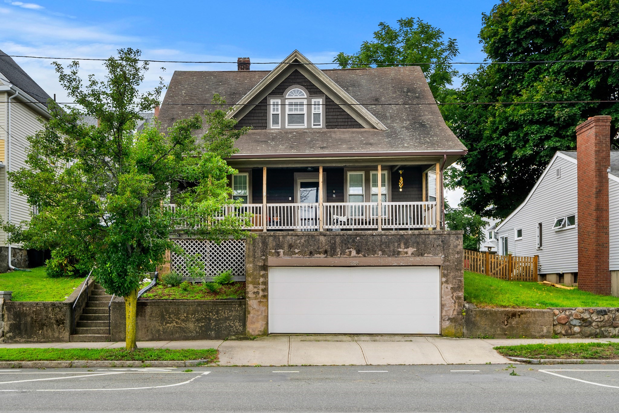 225 North St, Salem, MA 01970