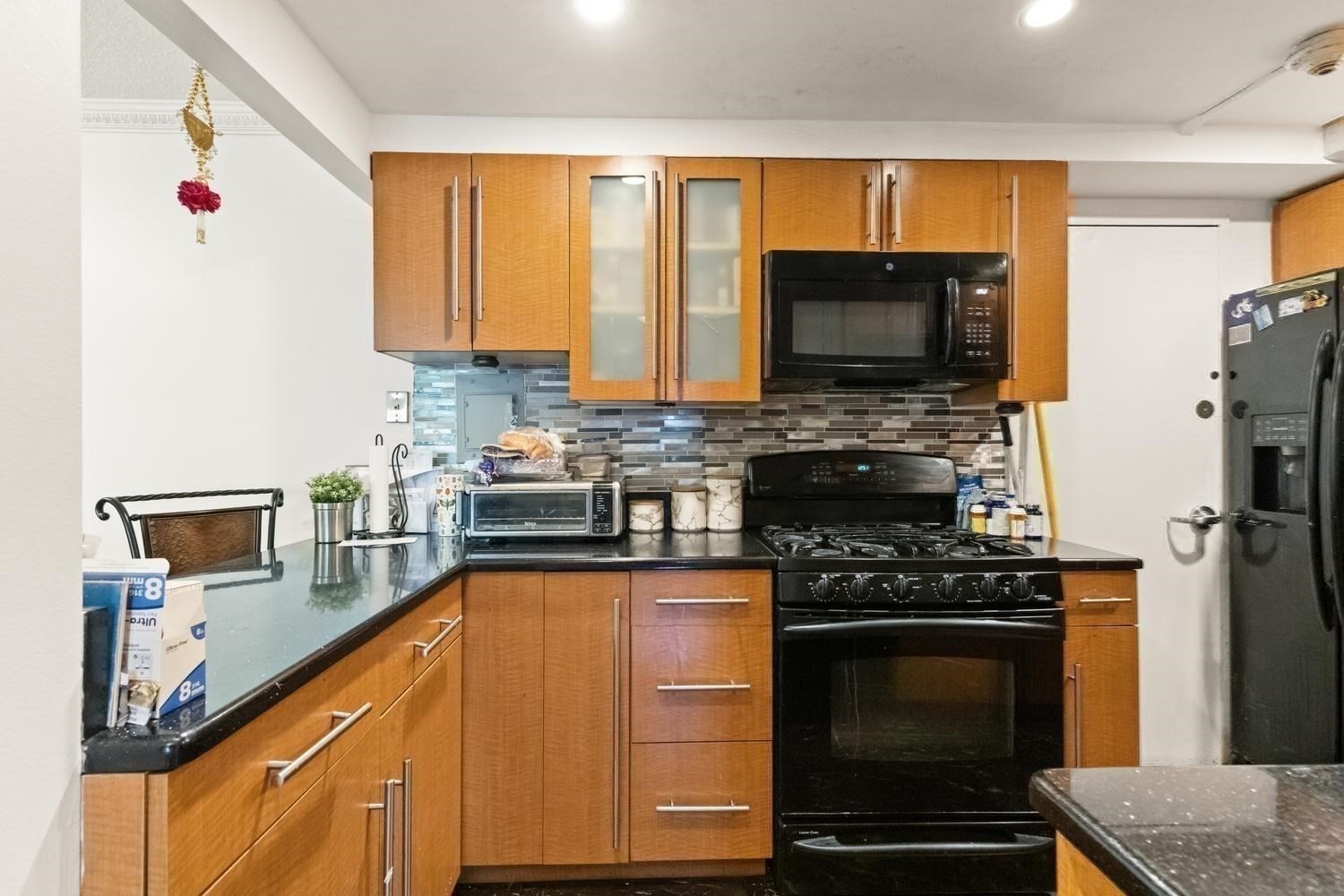 99 Pond Ave Unit 520, Brookline, MA 02445 - Image 9