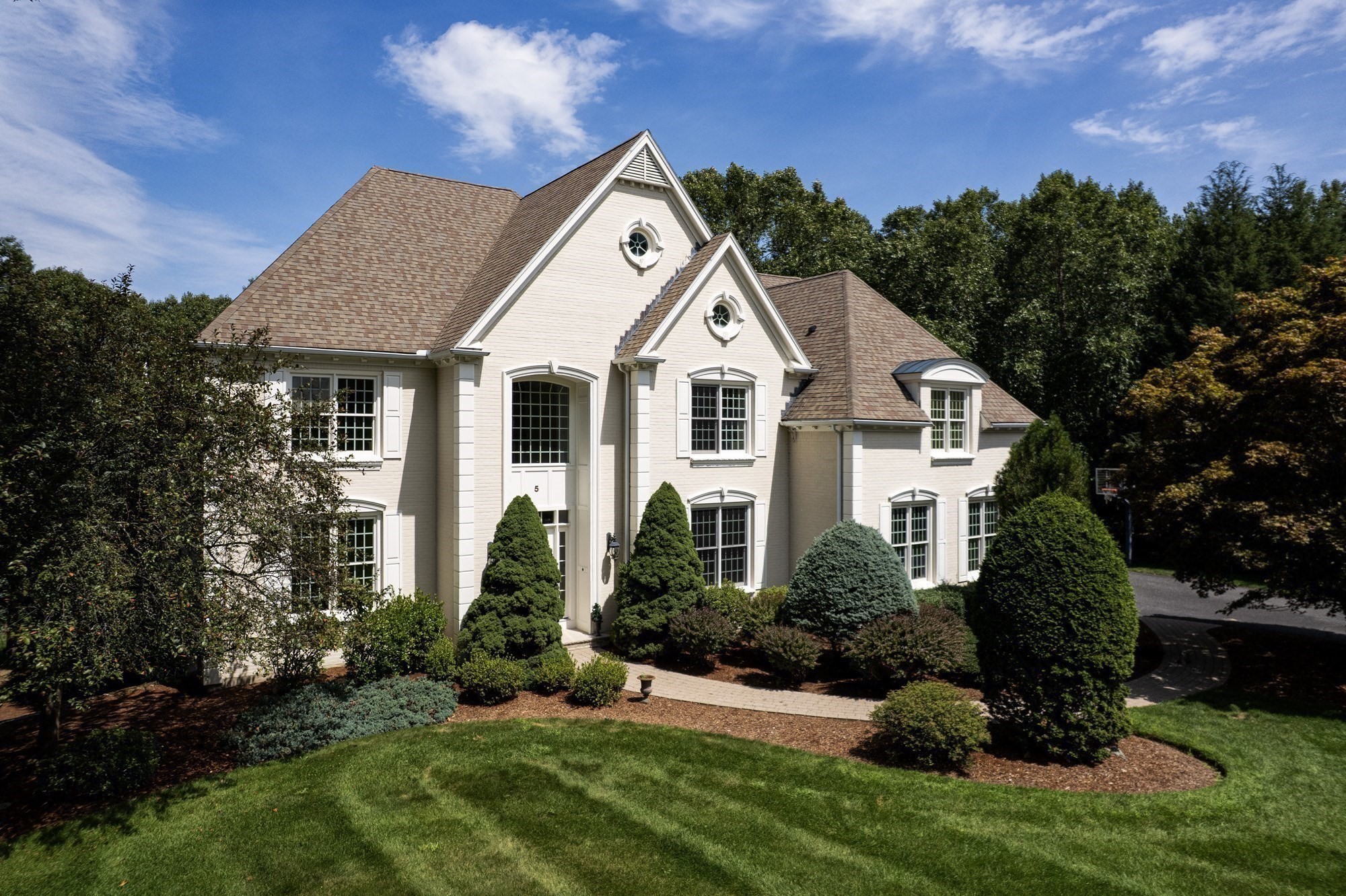 5 Wellington Way, Hopkinton, MA 01748