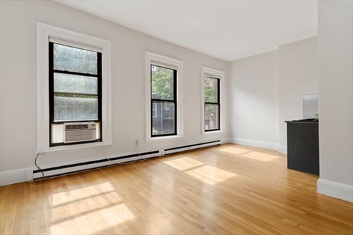 182 West Brookline Street, Apt 3