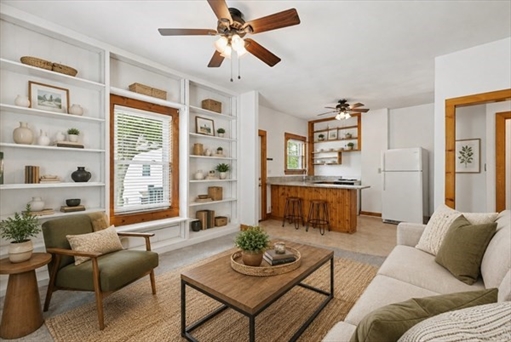 36 Albion St, Apt 2