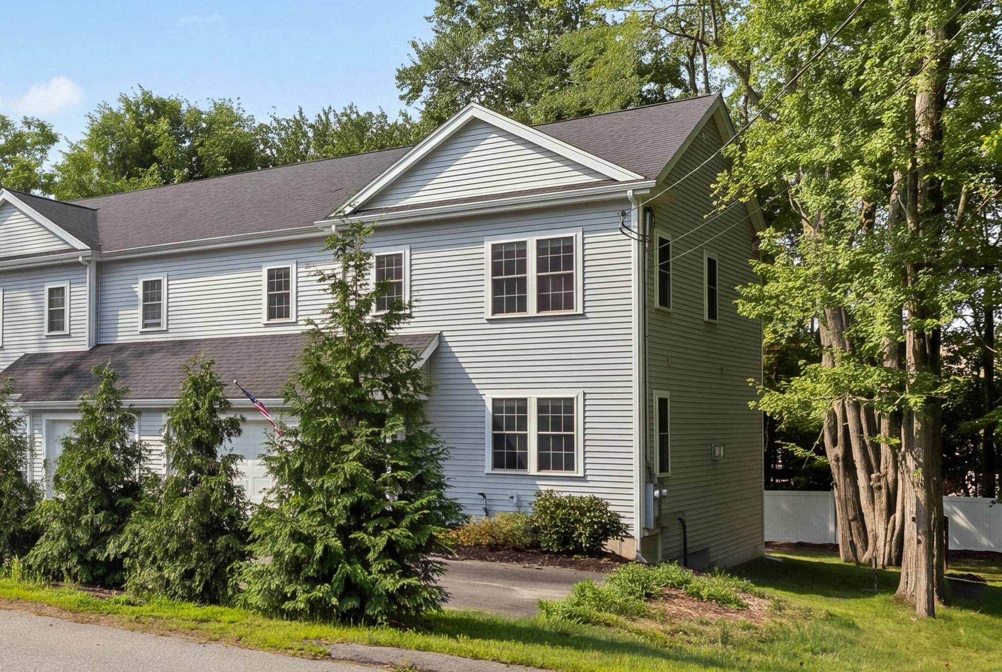 57 Martin St Unit B, Millbury, MA 01527