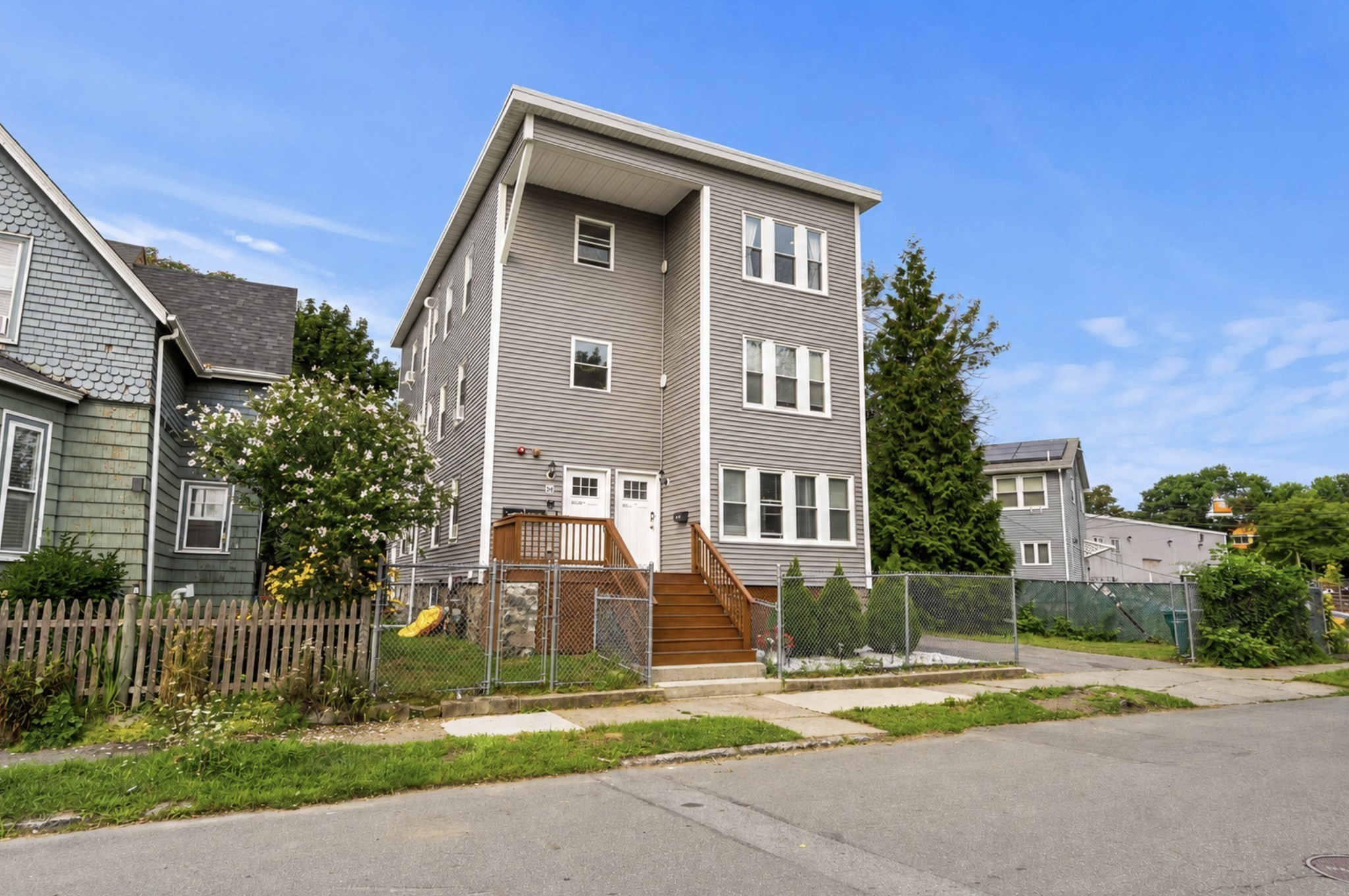 84 Burrill Ave Unit 3, Lynn, MA 01902