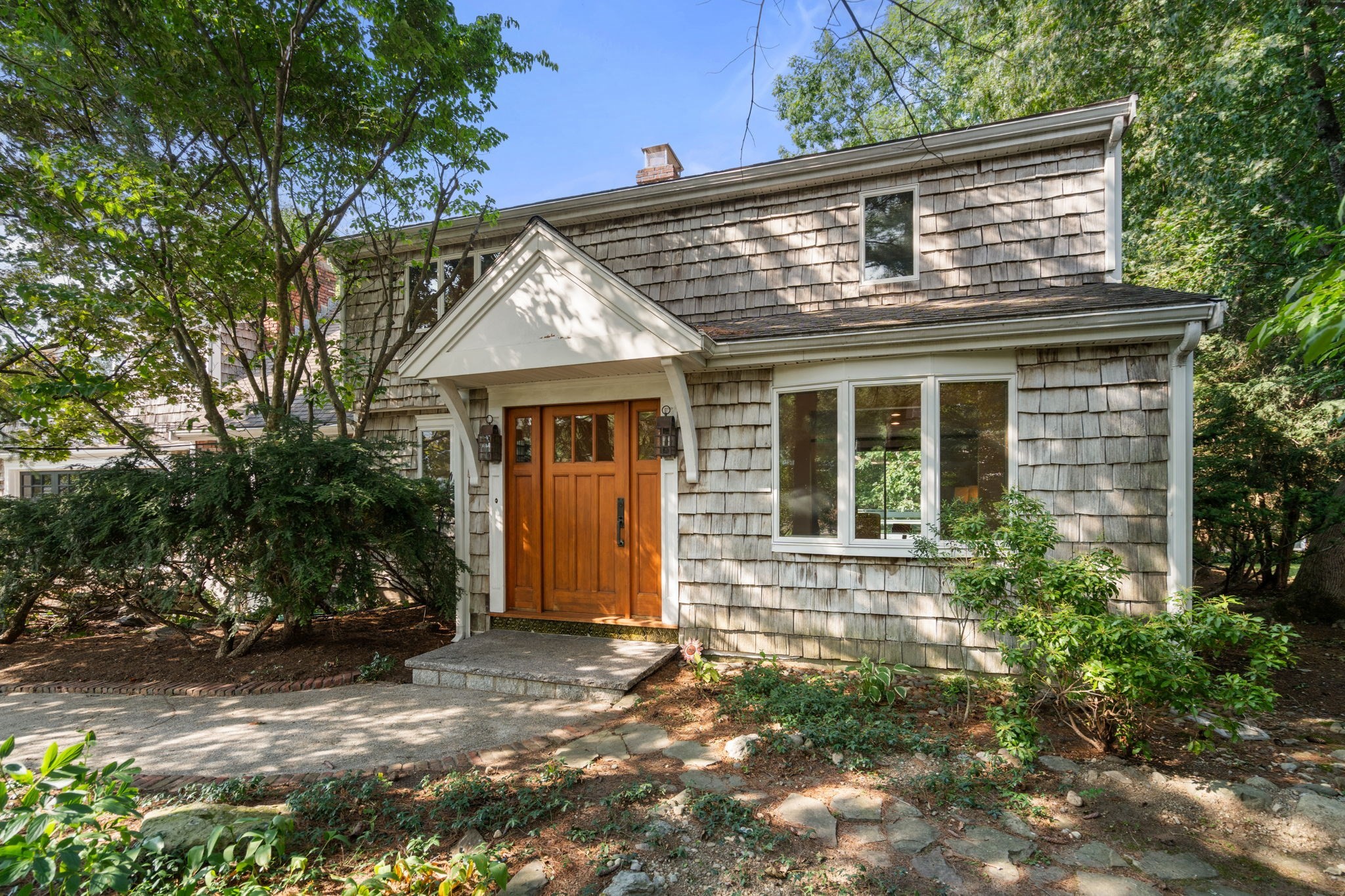 341 West St, Needham, MA 02494