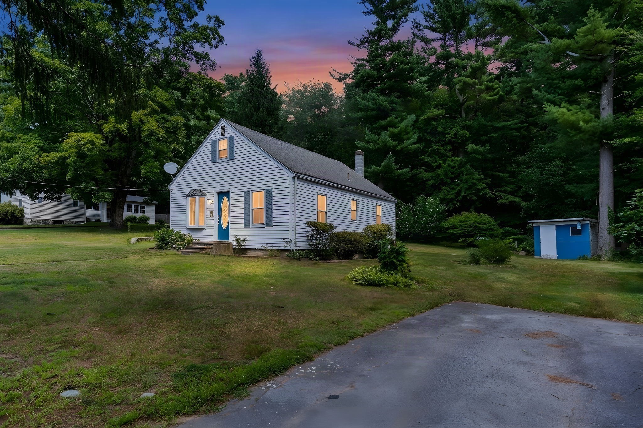 41 Everett St, Norfolk, MA 02056