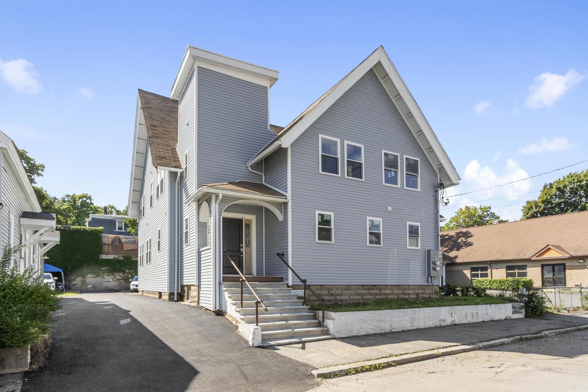 74 Snow St., Fitchburg, MA 01420