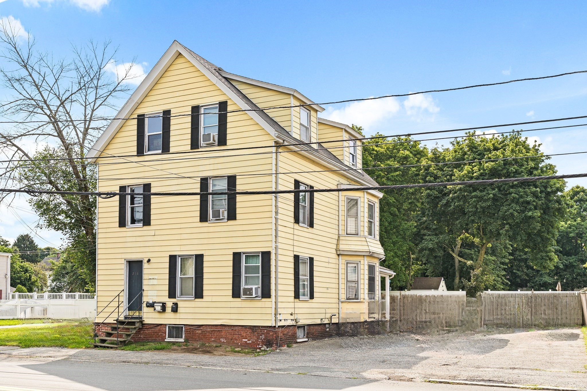258 Washington Street, Peabody, MA 01960