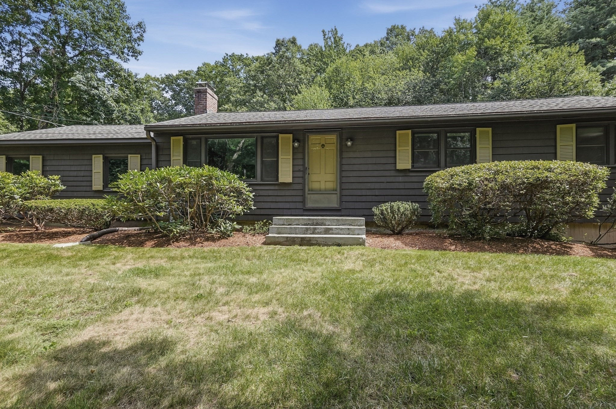 9 Conestoga Road, Chelmsford, MA 01824