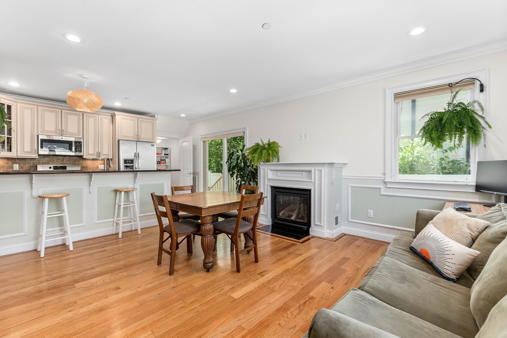24 Custer St Unit 1, Jamaica Plain, Boston, MA 02130 - Image 2