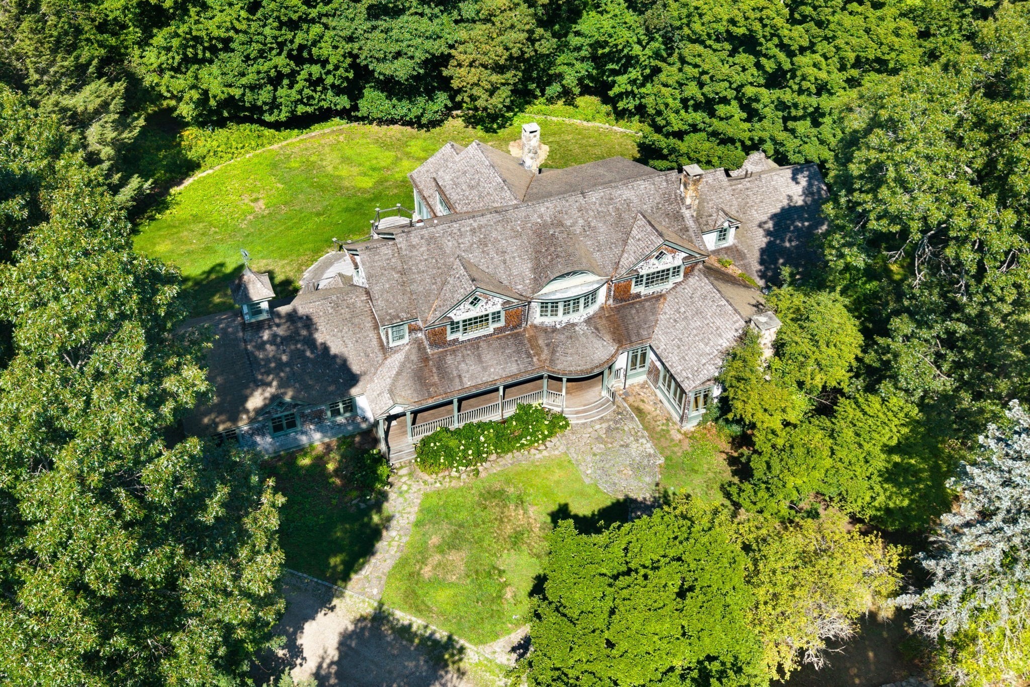21 Jeffrey Road, Wayland, MA 01778