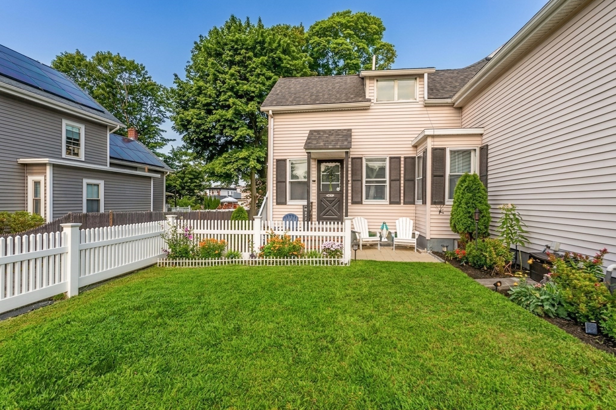 9 Lawrence St Unit 1, Woburn, MA 01801 - Image 2