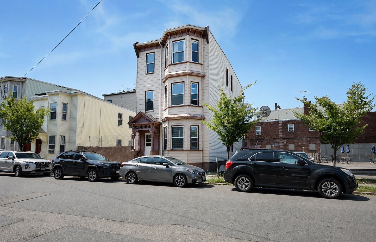 68 Brooks St, East Boston, Boston, MA 02128