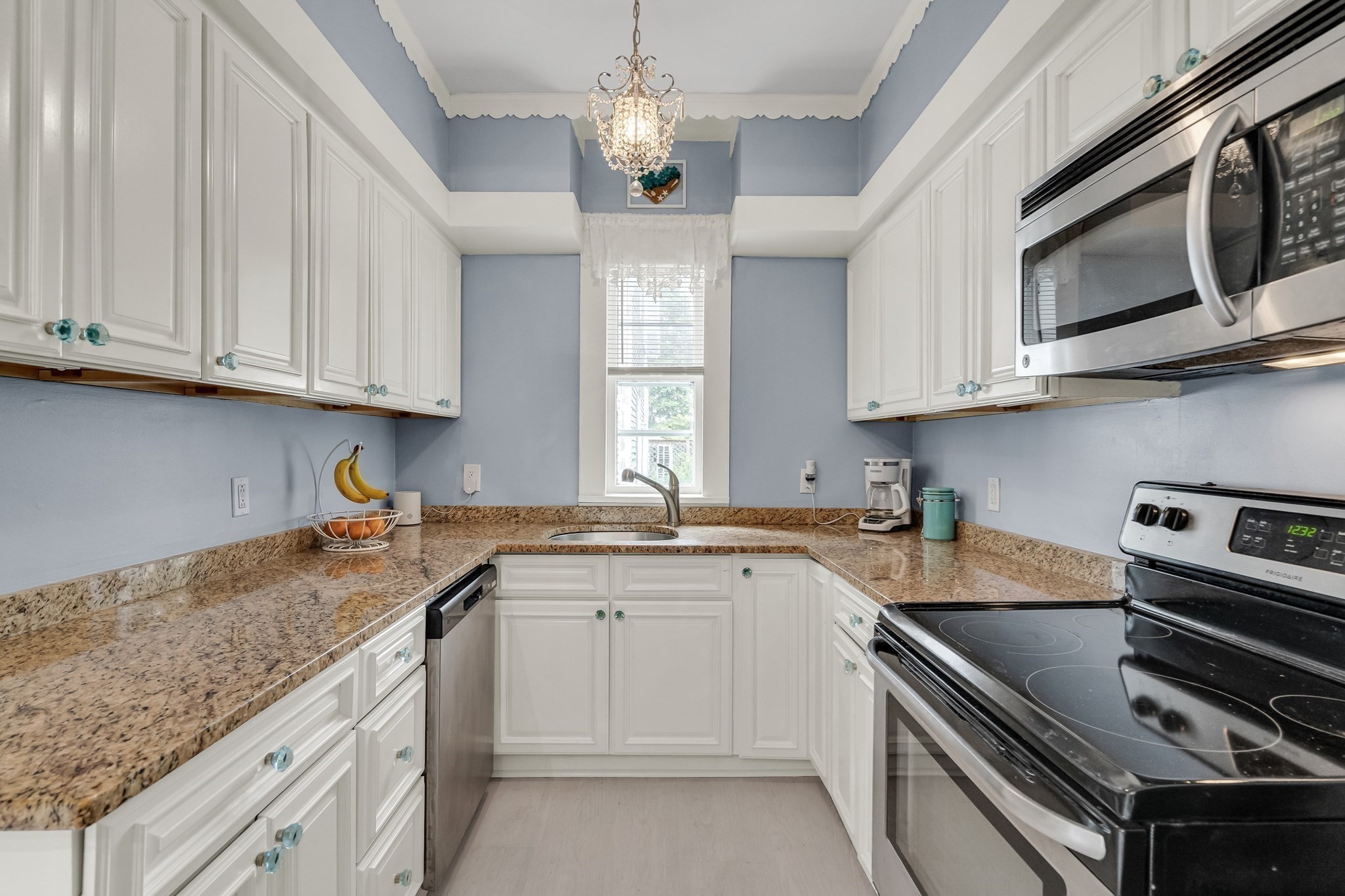 24 Cabot Unit 1, Salem, MA 01970 - Image 5