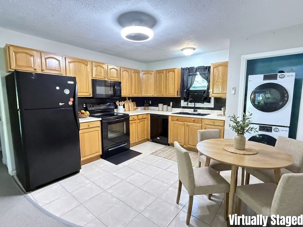 93 Center Depot Road Unit 53, Charlton, MA 01507