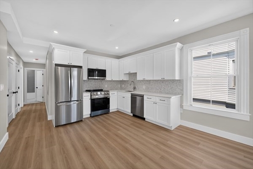 533 Washington Street, Apt 4