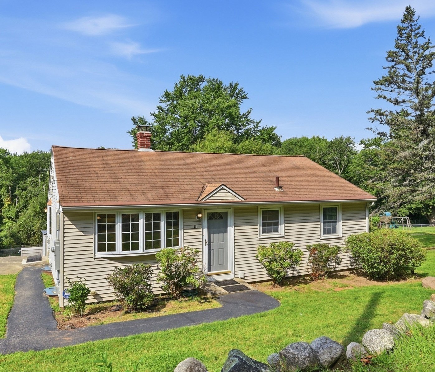 111 Nashua Rd, Billerica, MA 01862