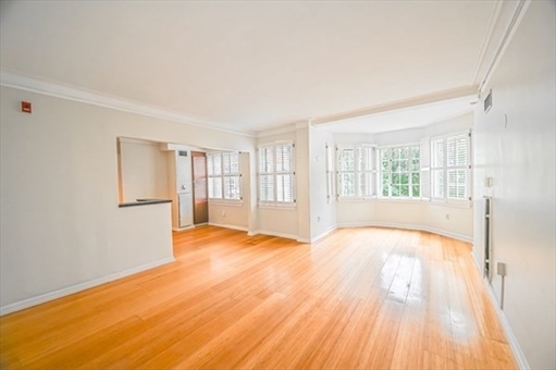 20 Chapel Street, Apt B1007