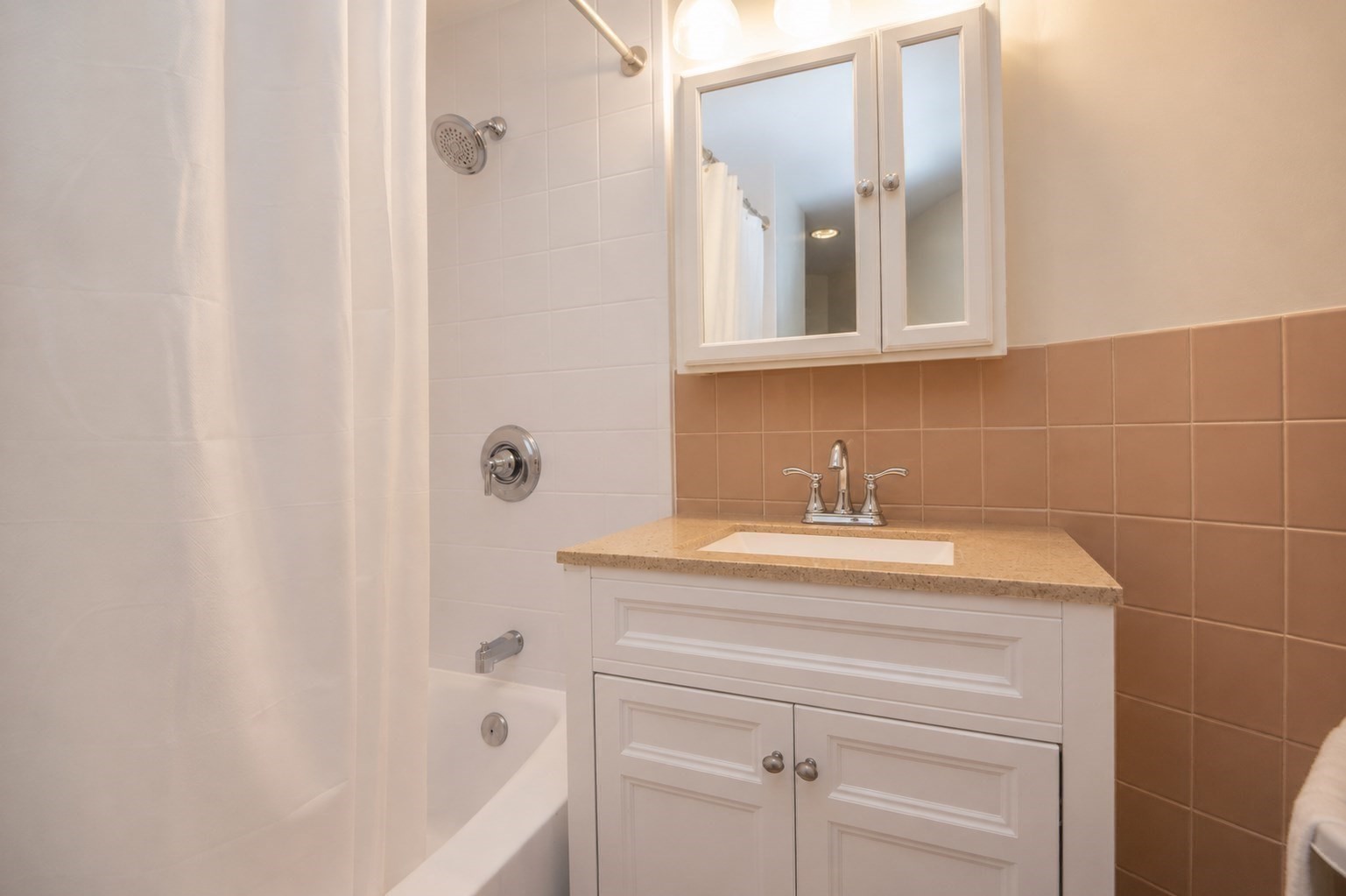 300 Lynn Shore Dr Unit 903, Lynn, MA 01902 - Image 15