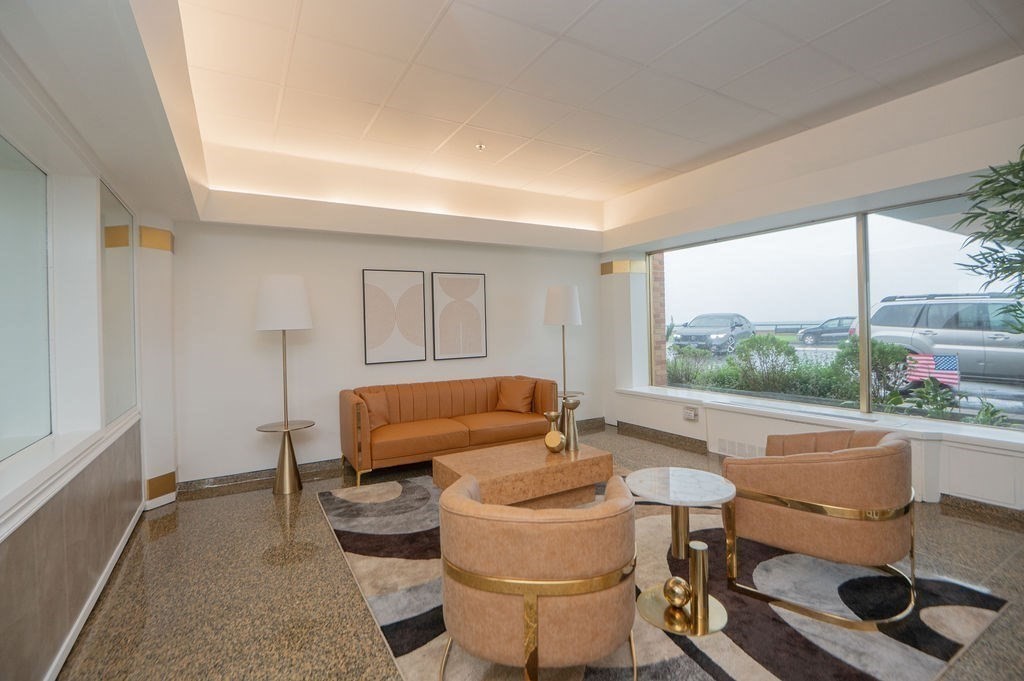 300 Lynn Shore Dr Unit 903, Lynn, MA 01902 - Image 4