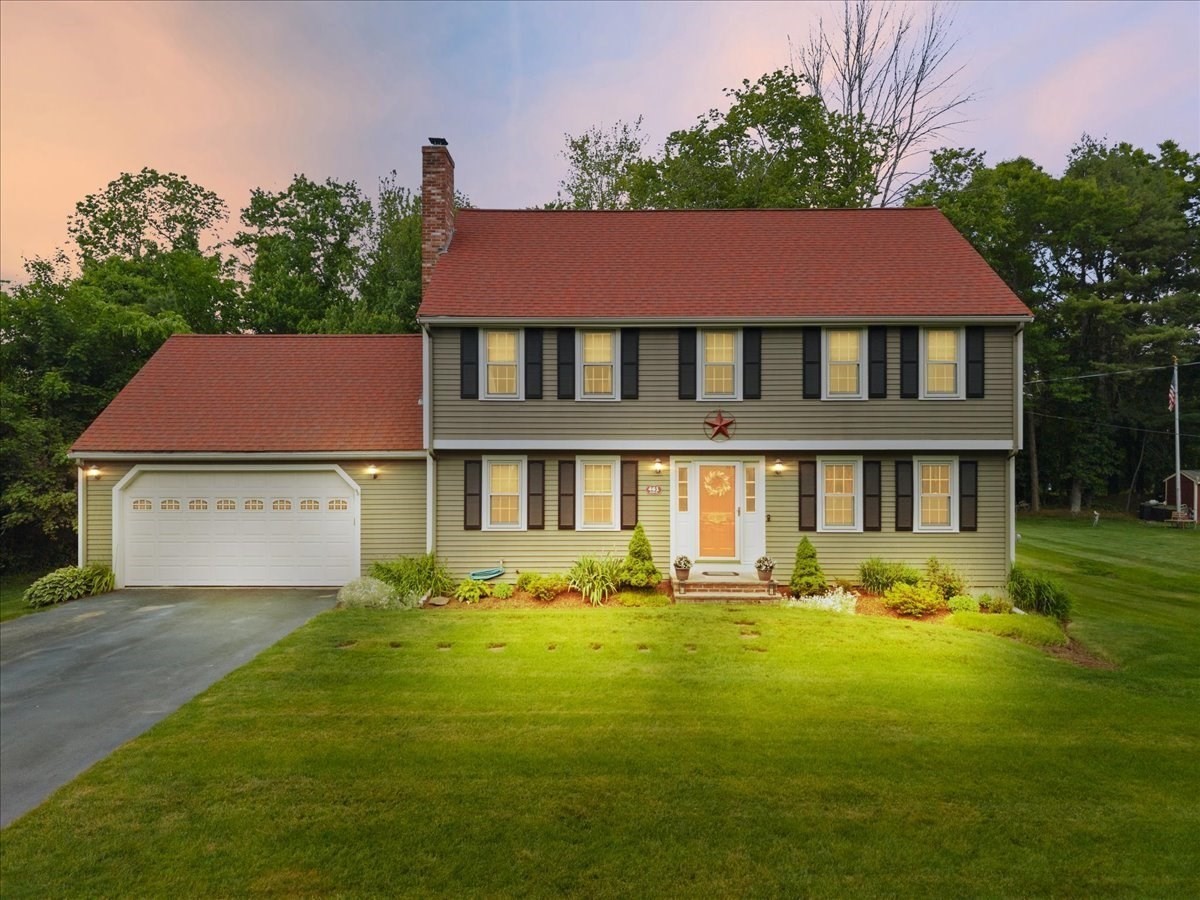 461 Hodges St, Taunton, MA 02780