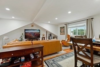 47 Julian, Apt 3