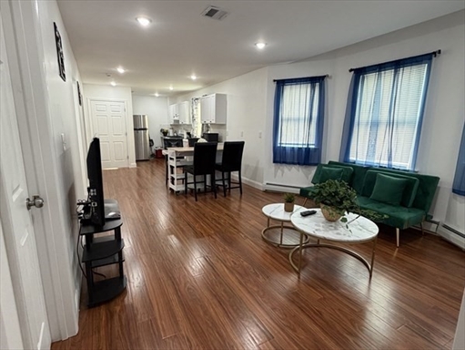 7 Alexander Ave, Apt 2