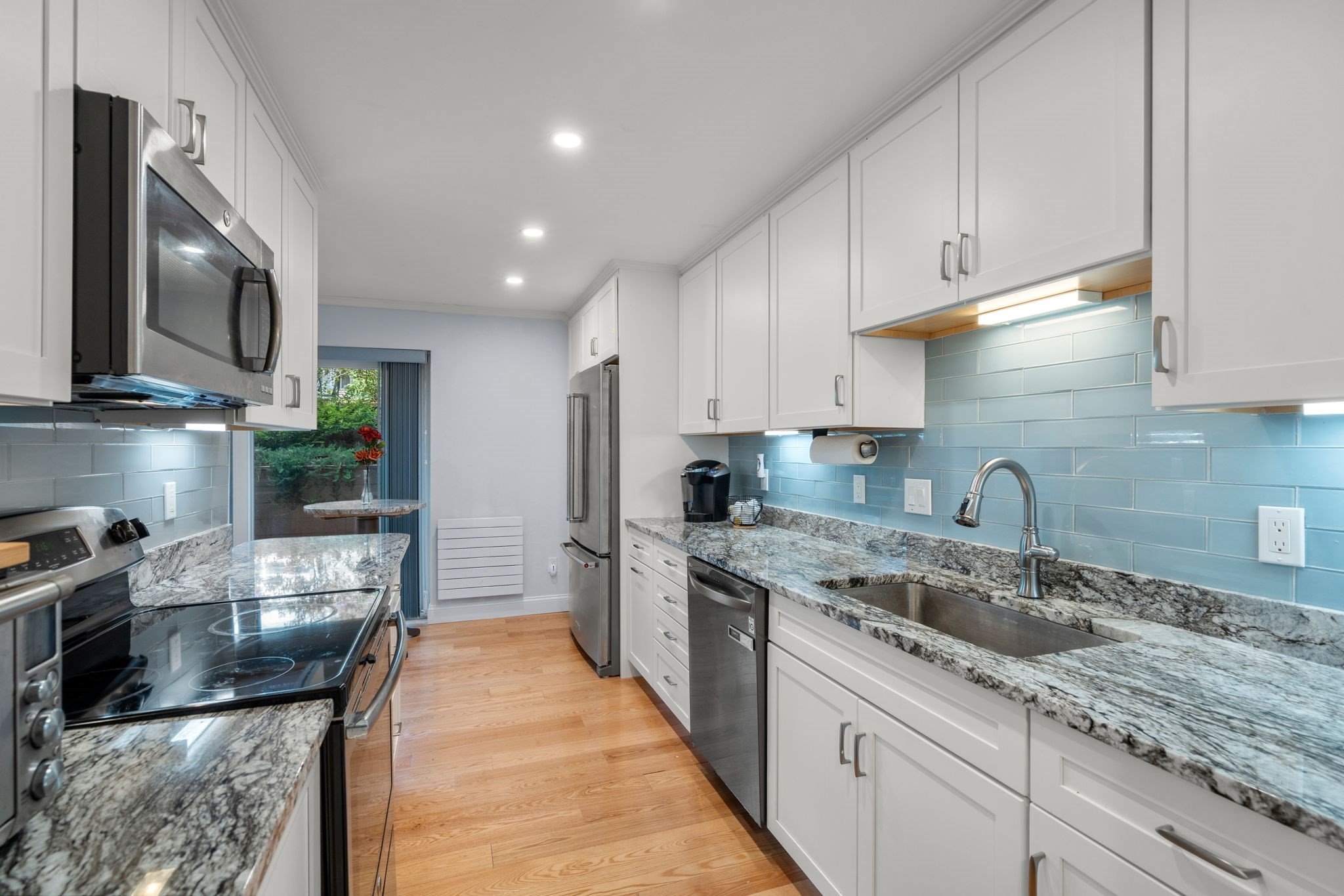 1210 Greendale Ave Unit 311, Needham, MA 02492