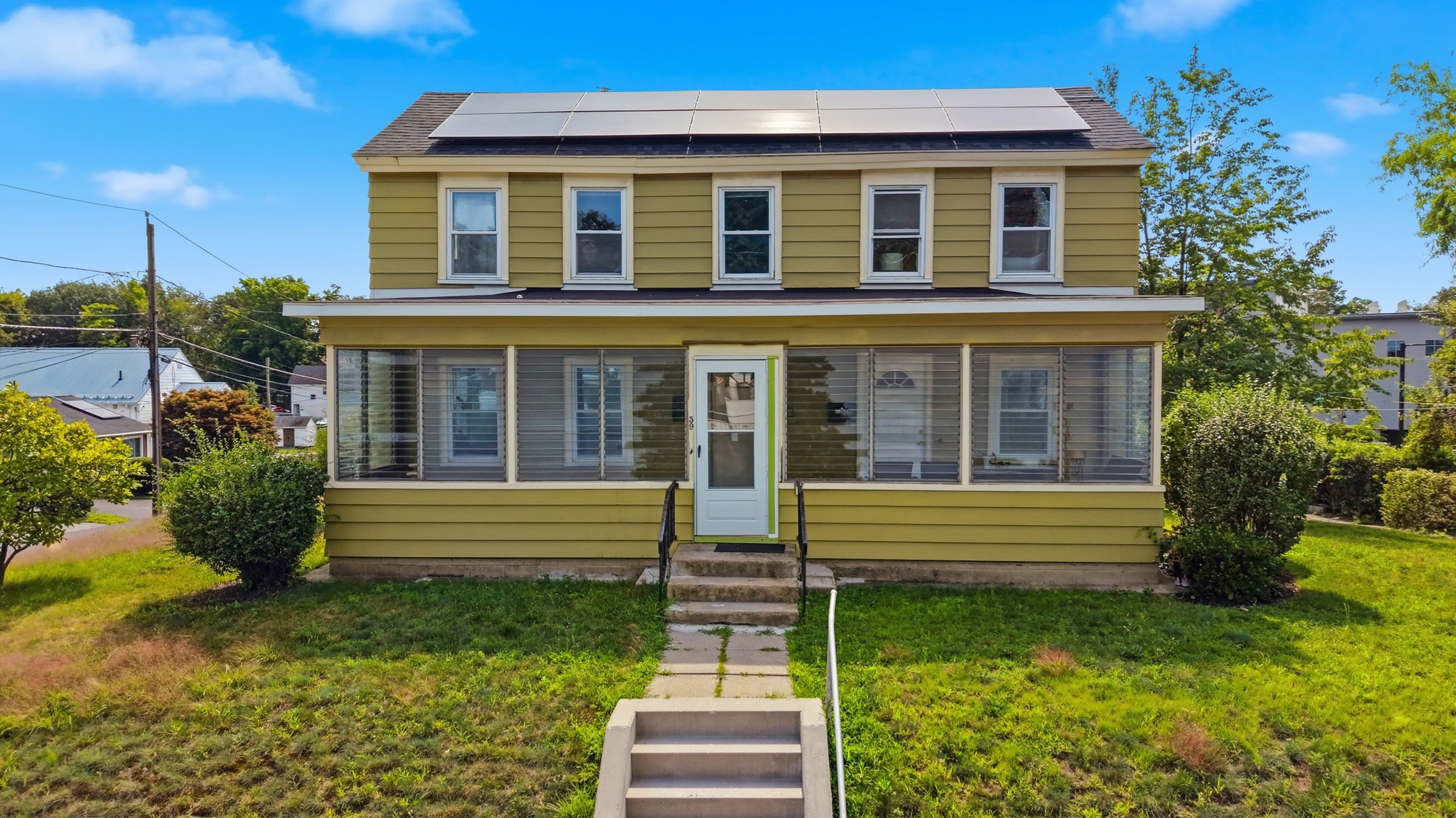59 Lancaster St, Leominster, MA 01453