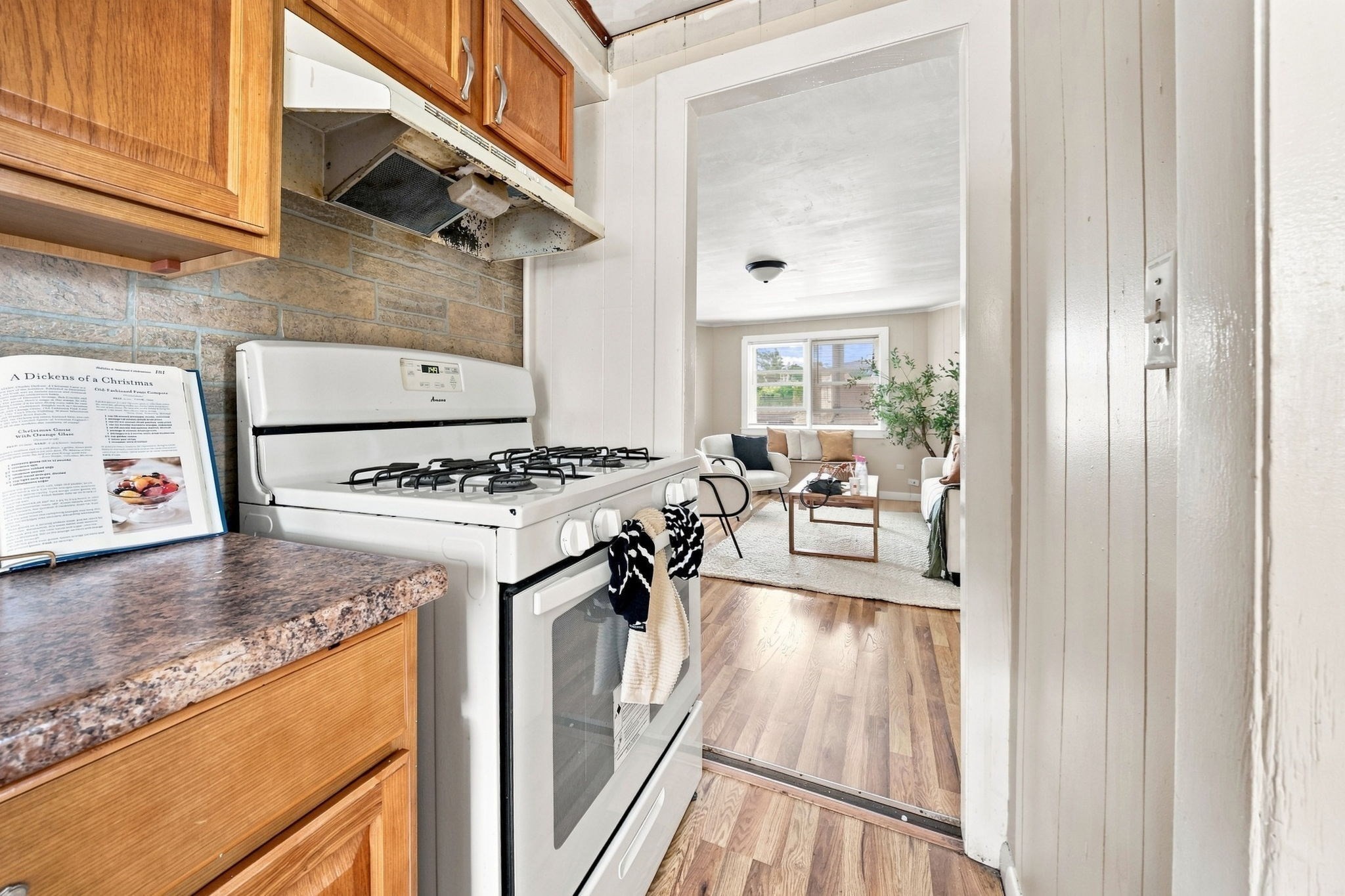 231 County St, Fall River, MA 02723 - Image 22