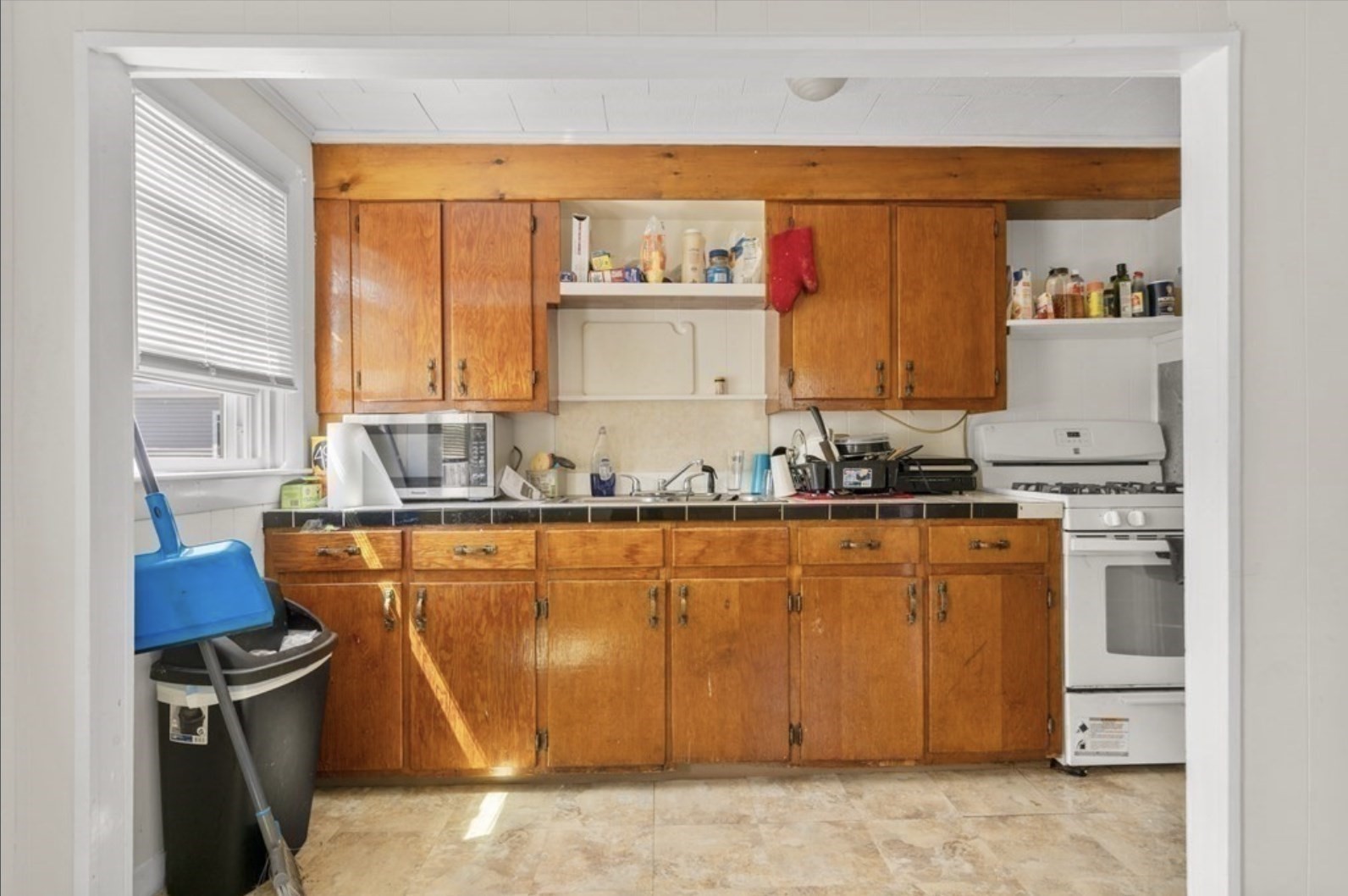 231 County St, Fall River, MA 02723 - Image 30