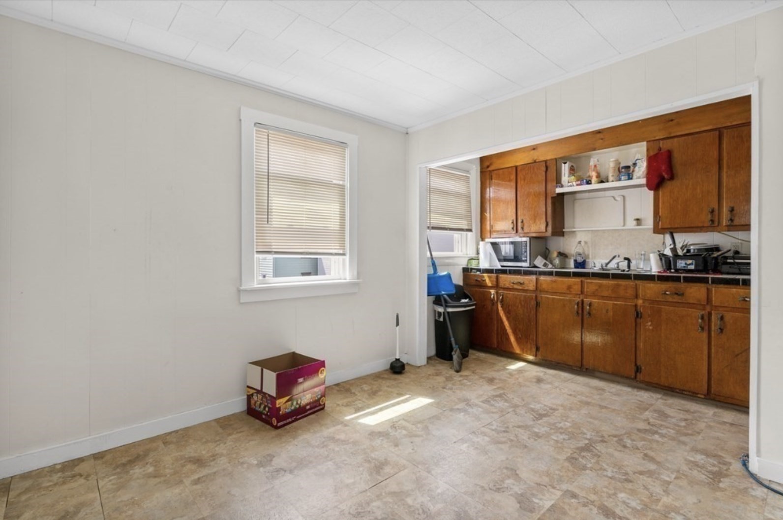 231 County St, Fall River, MA 02723 - Image 31